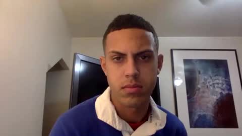 Snapshot of handsome01_ chatting on 11/30/25, 01:20 handsome01_ online show from 11/30/25, 01:20