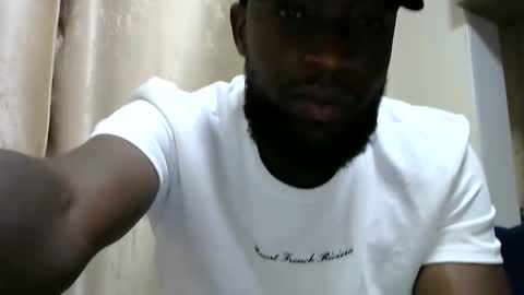 handsome king online show from 12/31/24, 10:34