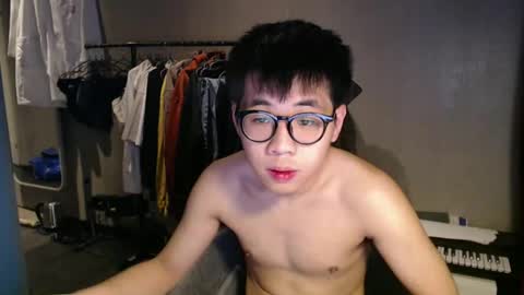 handsome_mannn online show from 02/08/26, 08:23