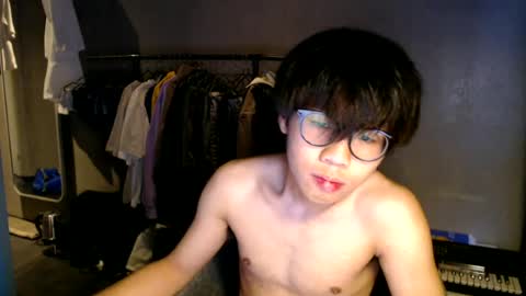 handsome_mannn online show from 06/11/26, 08:07