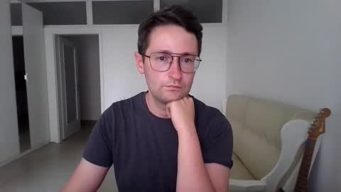 Snapshot of handsome_sasha chatting on 04/22/26, 01:45 Sasha online show from 04/22/26, 01:45