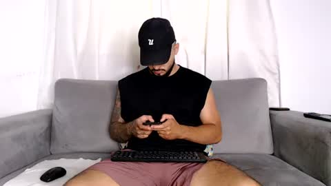Handsomen online show from 07/29/26, 09:02