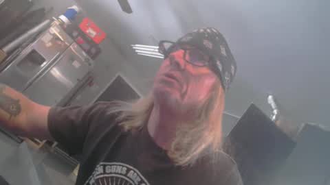 Snapshot of handyman5303 chatting on 01/21/25, 06:34 Handystudman online show from 01/21/25, 06:34