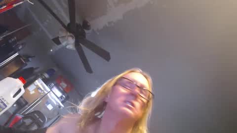 Snapshot of handyman5303 chatting on 01/22/25, 06:10 Handystudman online show from 01/22/25, 06:10