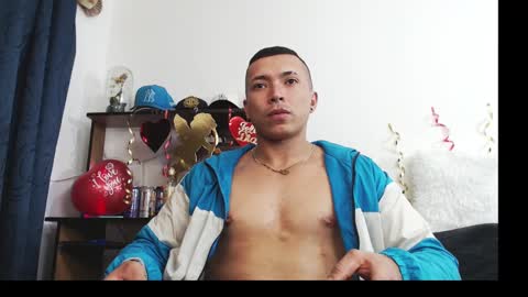 Snapshot of hank_fuller01 chatting on 02/16/25, 10:10 Hank online show from 02/16/25, 10:10