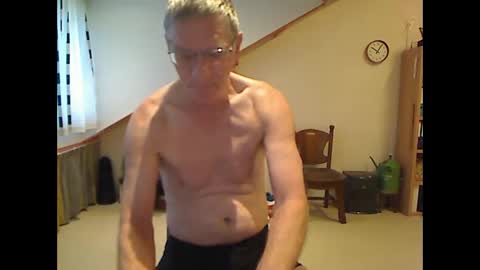 hankk54 online show from 01/16/25, 09:05