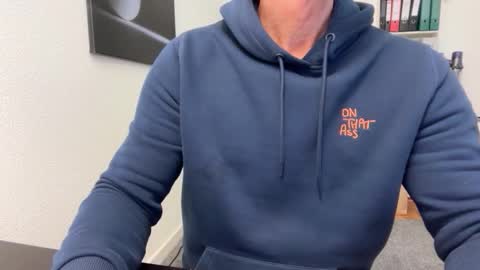 Snapshot of hankmoody6 chatting on 12/19/25, 09:27 hanky online show from 12/19/25, 09:27
