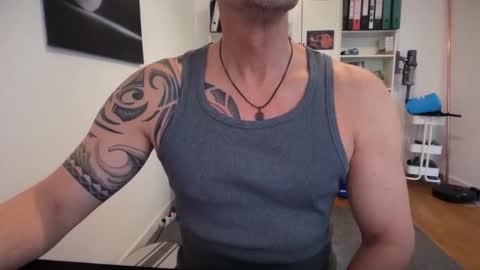Snapshot of hankmoody6 chatting on 02/22/26, 01:20 hanky online show from 02/22/26, 01:20