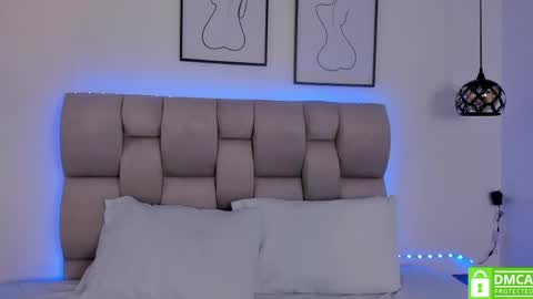 hanna__evans_ online show from 05/04/26, 12:23