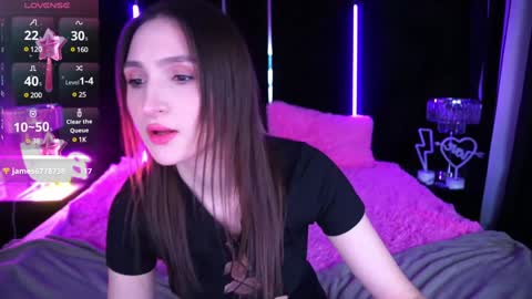 hanna__klein online show from 01/15/25, 06:54