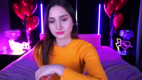 hanna__klein online show from 02/13/25, 10:12