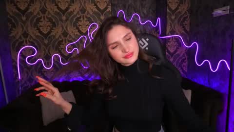 hanna__klein online show from 02/24/25, 05:00