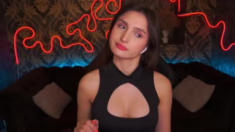 hanna__klein online show from 03/06/25, 09:36