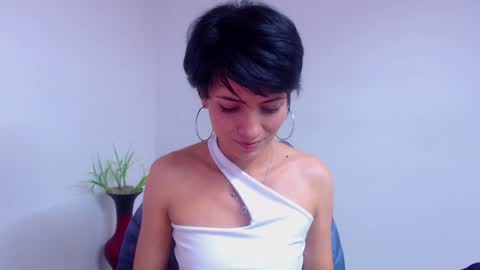 Sara online show from 12/28/24, 07:22