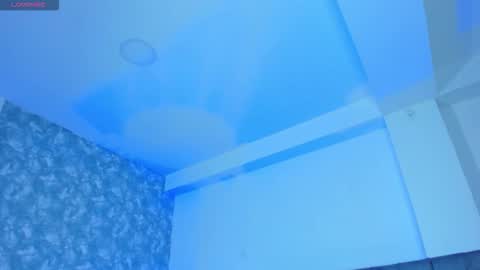 Snapshot of hanna_connorss chatting on 11/05/25, 12:10 hanna_connorss online show from 11/05/25, 12:10