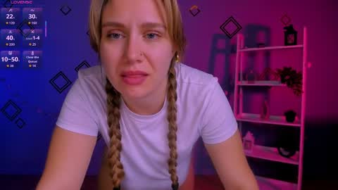 hanna_dream0 online show from 04/26/26, 05:05
