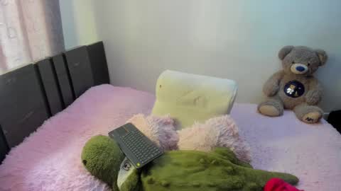Monica online show from 01/26/25, 02:08