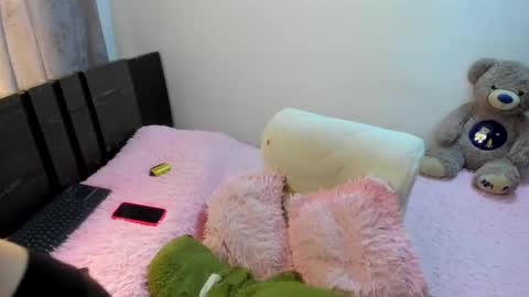 Monica online show from 03/05/25, 12:00