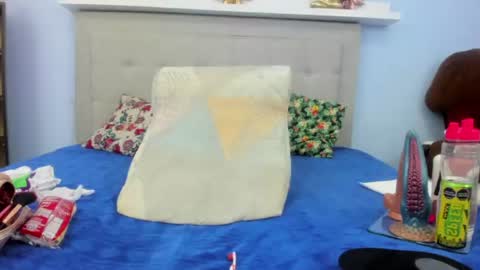 hanna_hornyx20 online show from 07/05/26, 12:39