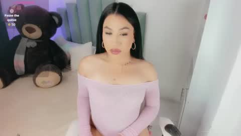 hanna_hottxx online show from 07/12/26, 04:09