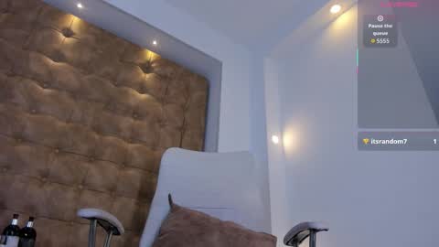 Snapshot of hanna_jadidi chatting on 12/03/25, 12:36 Hanna online show from 12/03/25, 12:36