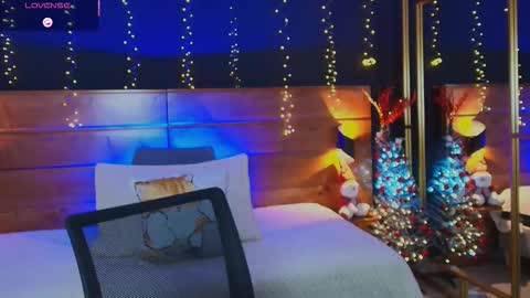 Hanna online show from 11/27/25, 02:57