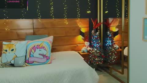 Hanna online show from 11/30/25, 07:18