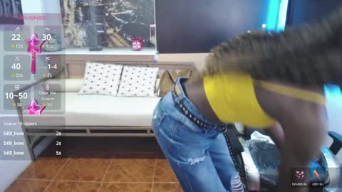 hanna_lamber online show from 12/03/24, 12:06