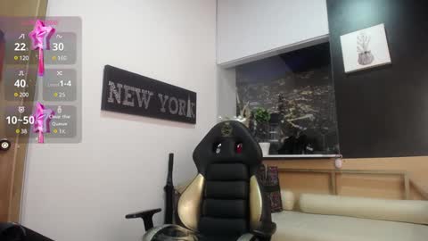 hanna_lamber online show from 12/29/24, 02:17