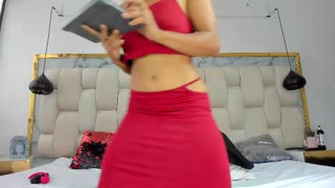 Hanna lens online show from 06/29/26, 10:10