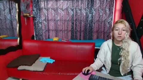 Hanna online show from 02/01/25, 11:32