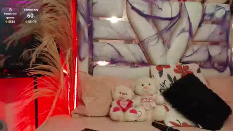 hanna_plum online show from 10/04/25, 03:21