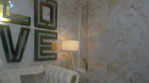 EVA online show from 10/11/25, 10:03