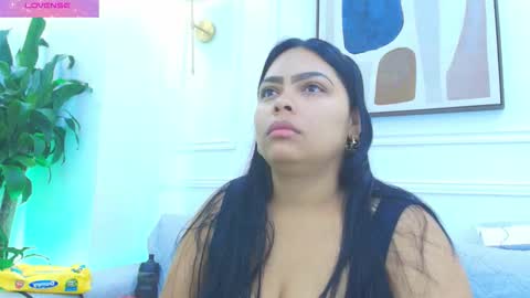 HANNA SOFIA online show from 01/17/26, 10:42