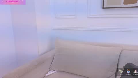 HANNA SOFIA online show from 05/15/26, 10:11