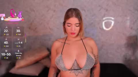 Hanna  online show from 12/15/25, 08:57