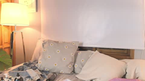Hannaa online show from 01/17/25, 04:28