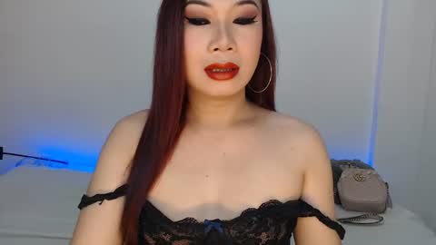 Hannah online show from 09/28/25, 10:15