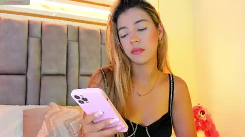 Snapshot of hannabronw chatting on 06/17/26, 11:01 Eliana online show from 06/17/26, 11:01