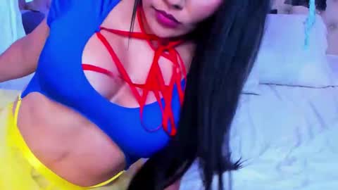 Snapshot of hannabruunn chatting on 10/26/25, 12:16 Hanna Brunn  online show from 10/26/25, 12:16