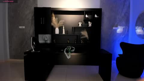  Hanna Connor  online show from 05/03/26, 11:44