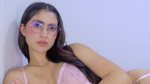 Hanna Connor online show from 12/16/25, 02:38