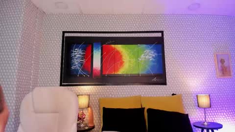 Hanna online show from 11/09/25, 03:38