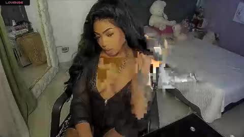 Snapshot of hannaebony chatting on 04/16/26, 01:39 Vanessa Ebony online show from 04/16/26, 01:39