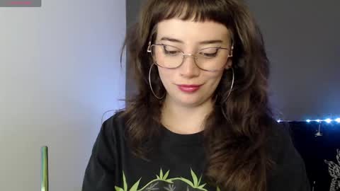 Snapshot of hannah_hexx chatting on 03/27/26, 02:50 HannahHexx online show from 03/27/26, 02:50