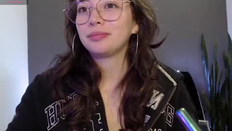 Snapshot of hannah_hexx chatting on 03/28/26, 04:23 HannahHexx online show from 03/28/26, 04:23
