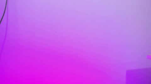 Snapshot of hannah_martinez_ chatting on 10/08/25, 10:51 Maira online show from 10/08/25, 10:51