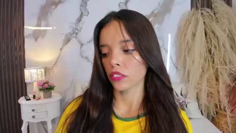Hannahill69 online show from 06/13/26, 07:45