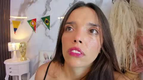 Hannahill69 online show from 06/24/26, 05:17