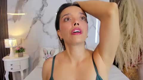 Hannahill69 online show from 07/29/26, 05:16